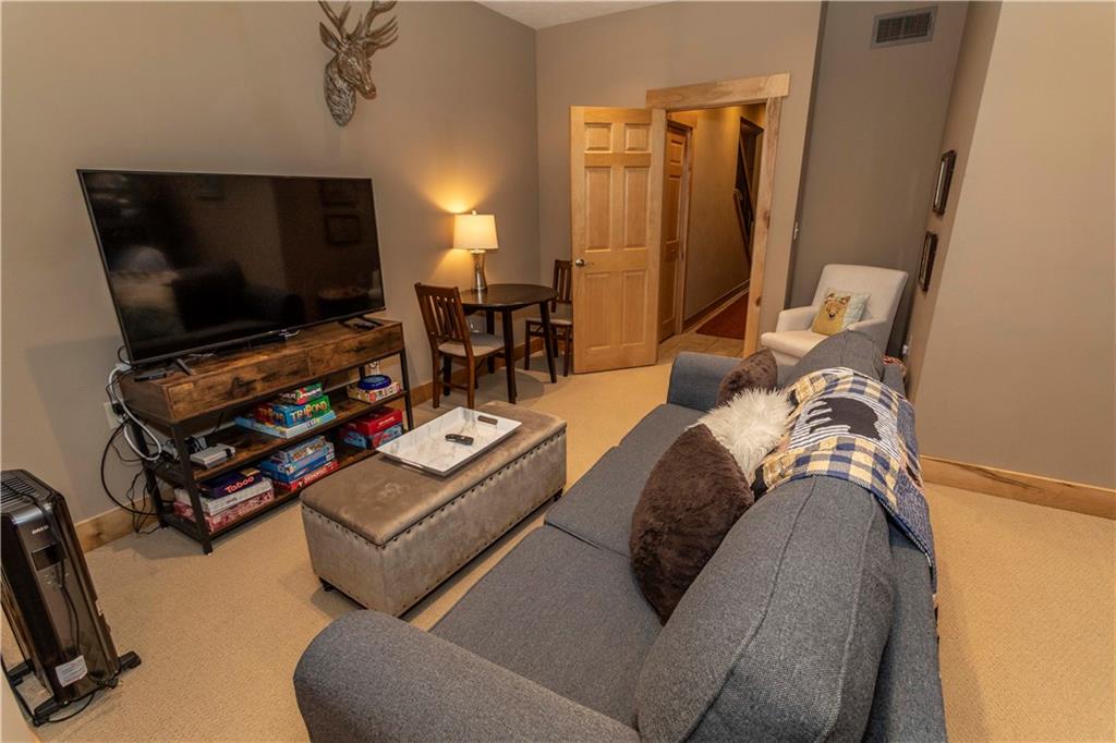 535 Woodside Cres Highlands Resort Realty